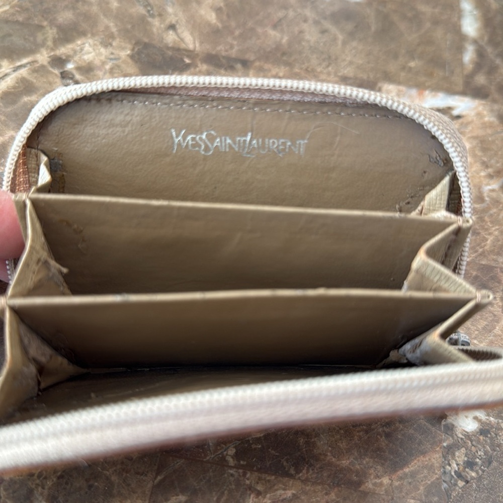 YSL Coin Purse - Picture 2 of 8